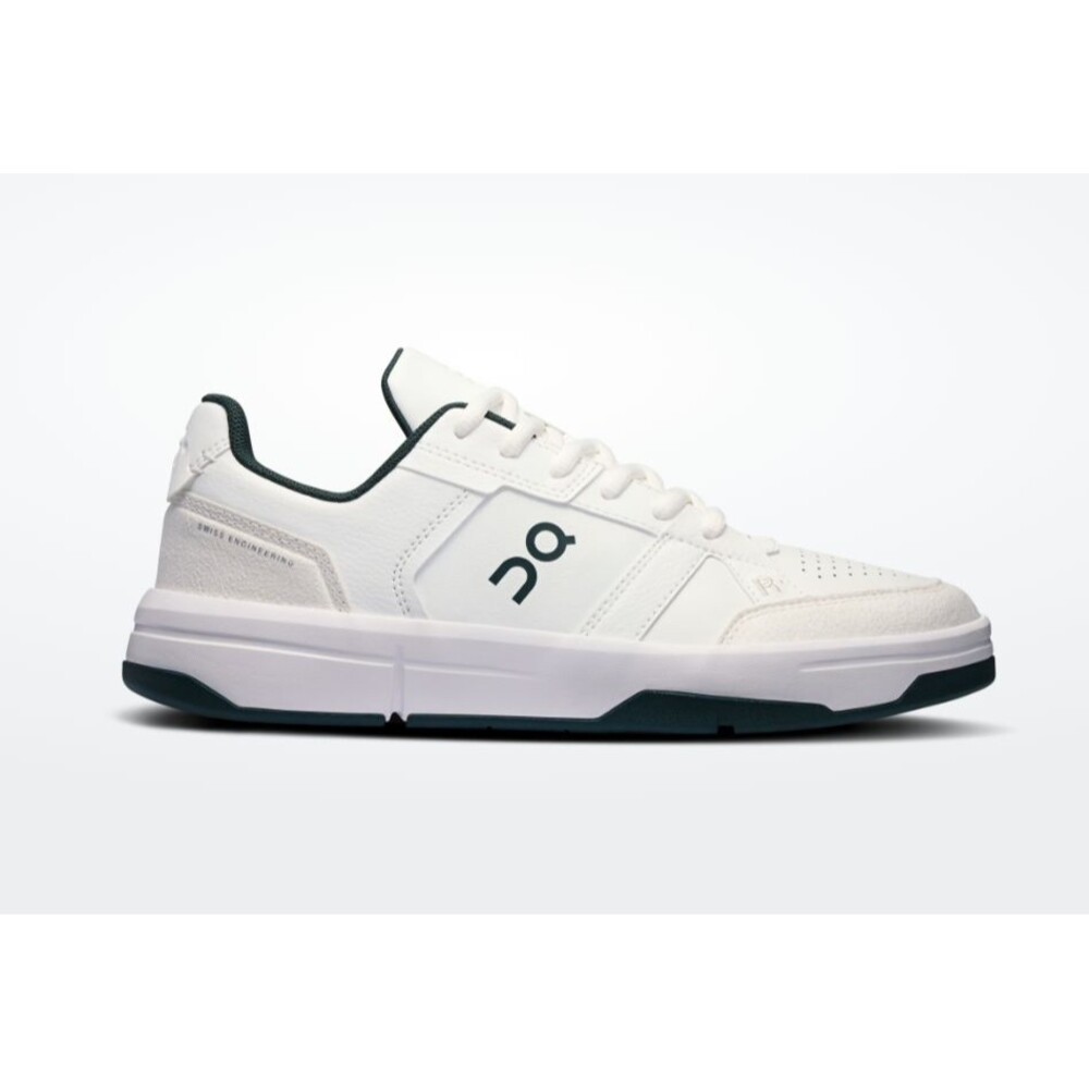 Size 7 - ON The Roger Clubhouse White Evergreen W